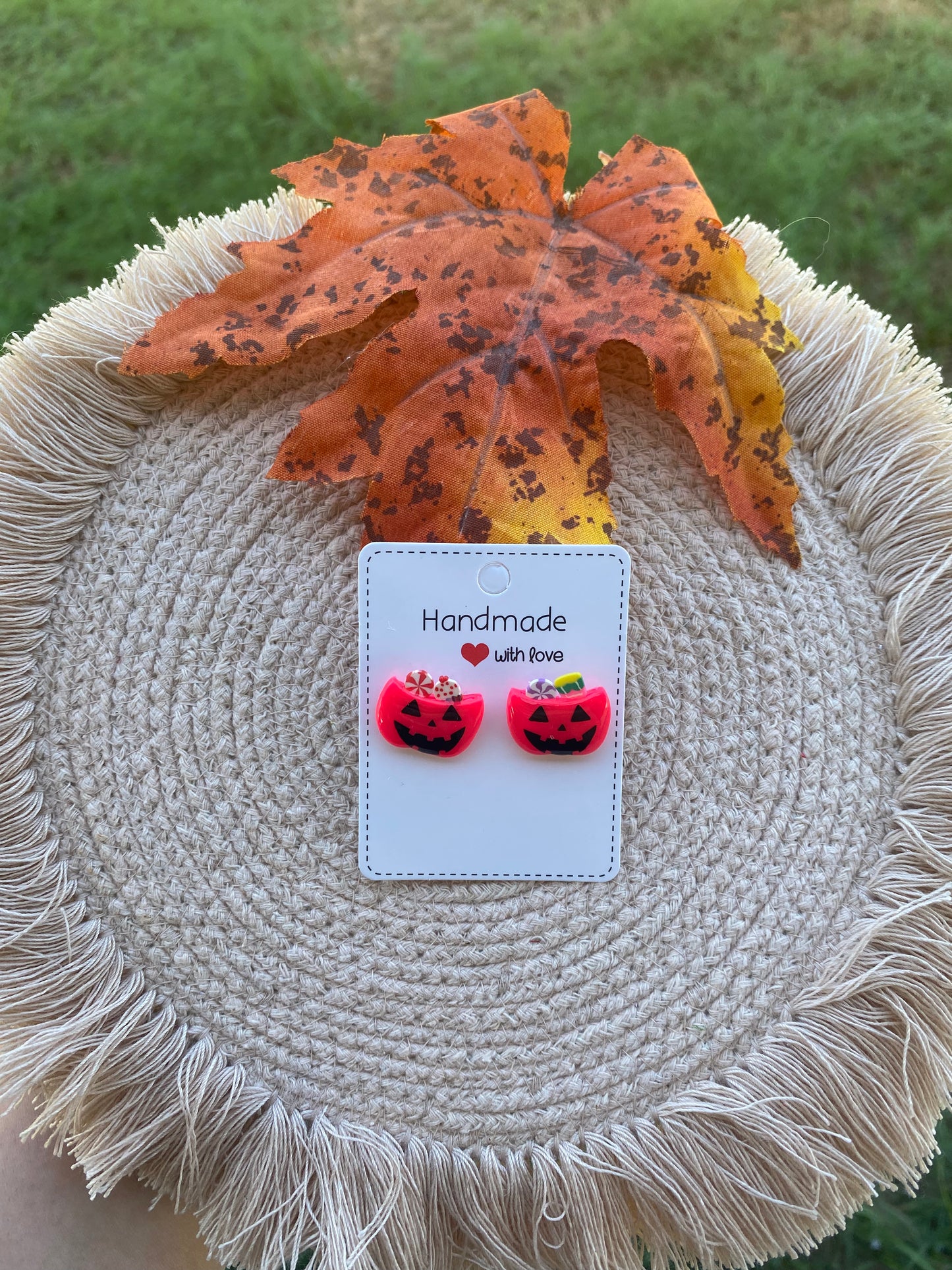 Halloween pail studs