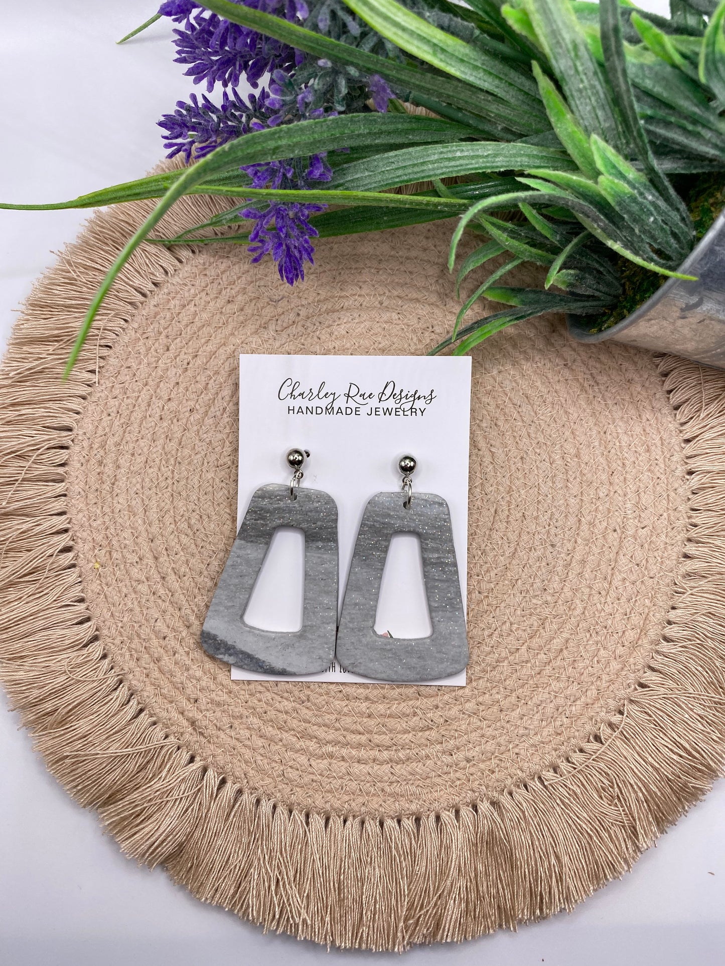 Gray Glitter Jasmine