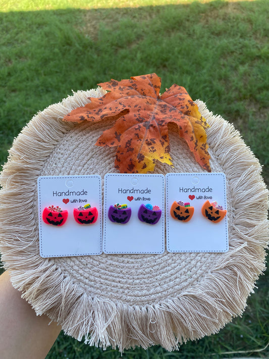 Halloween pail studs