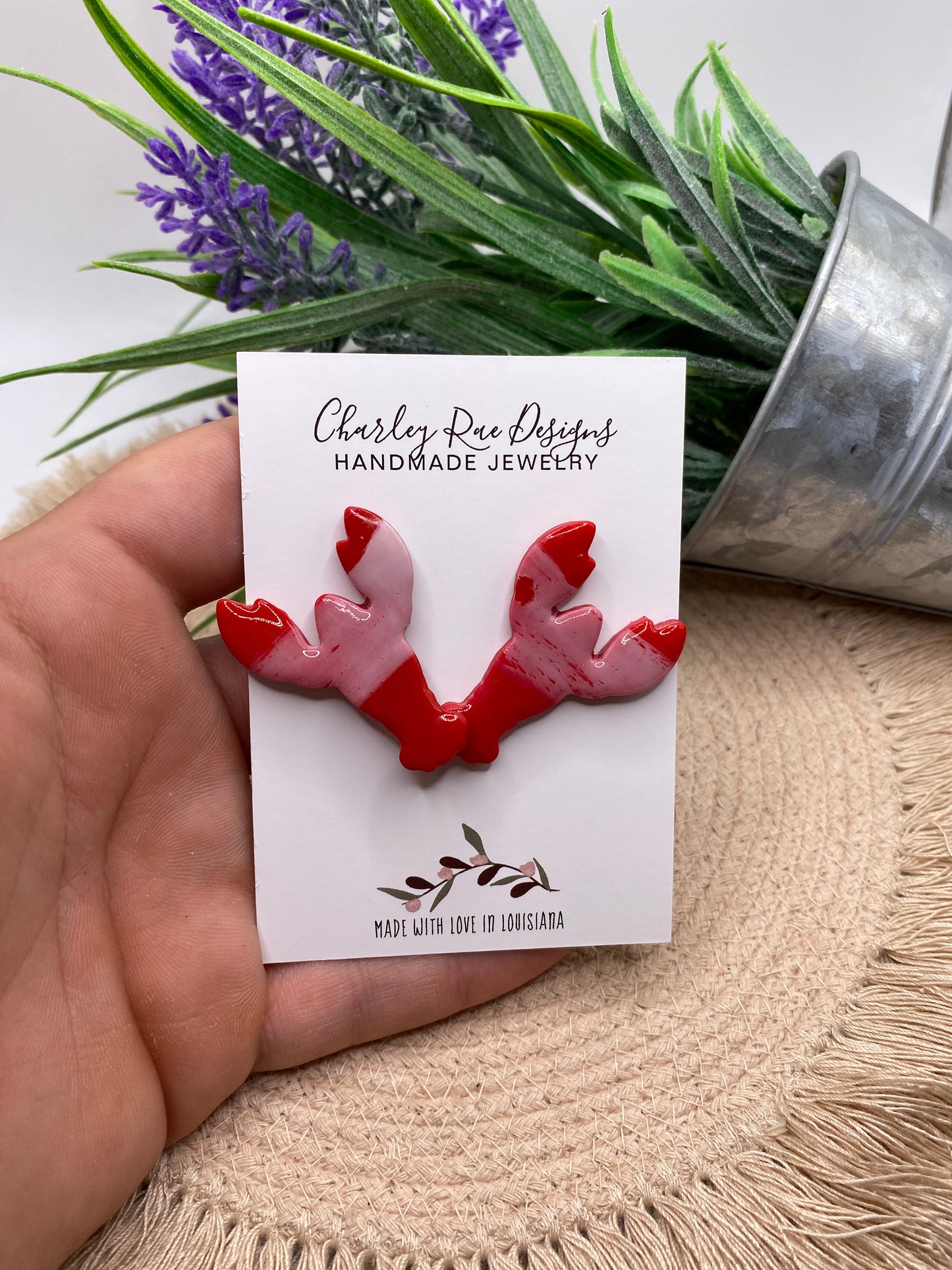 Jumbo crawfish studs