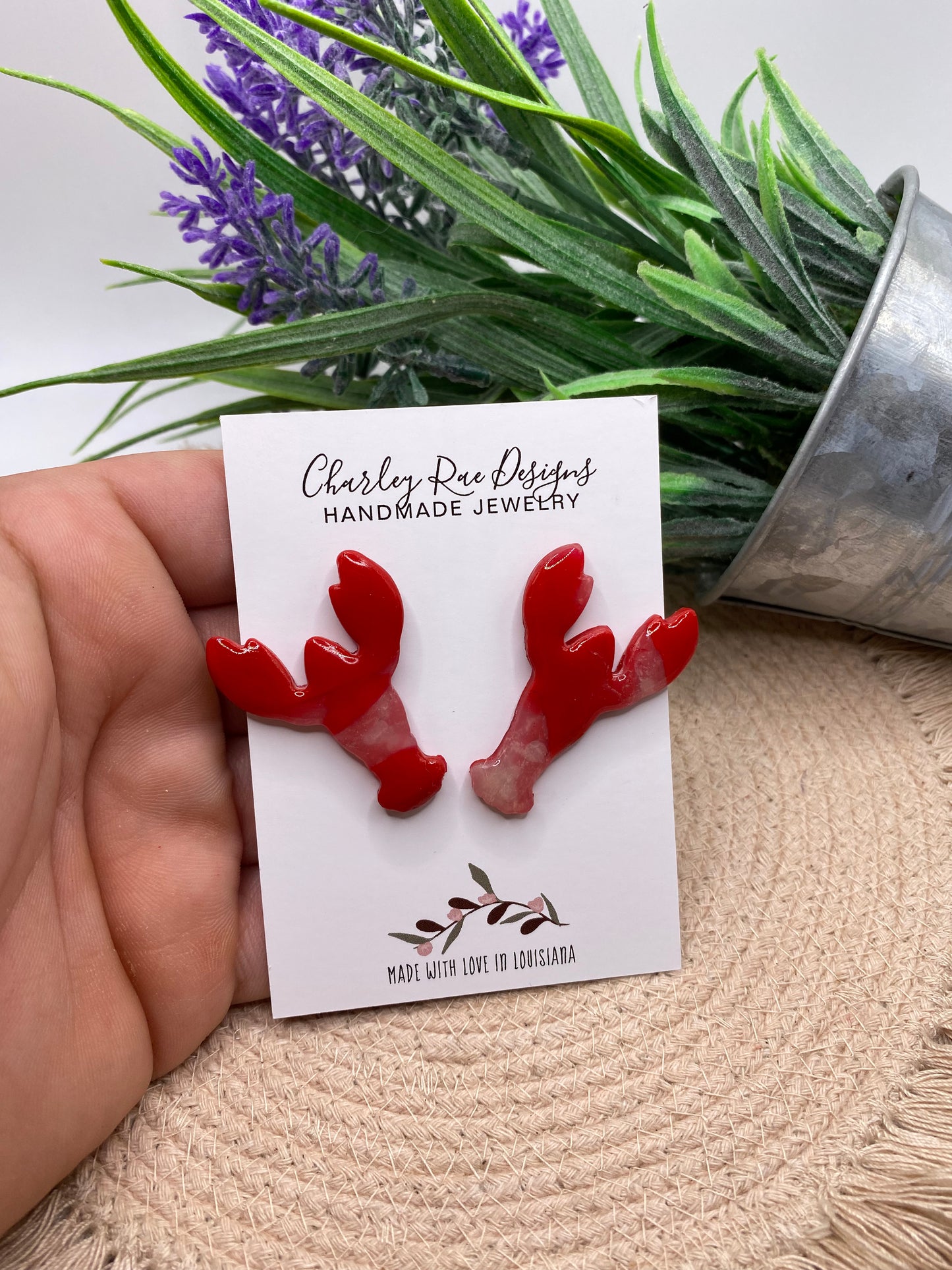 Crawfish statement studs