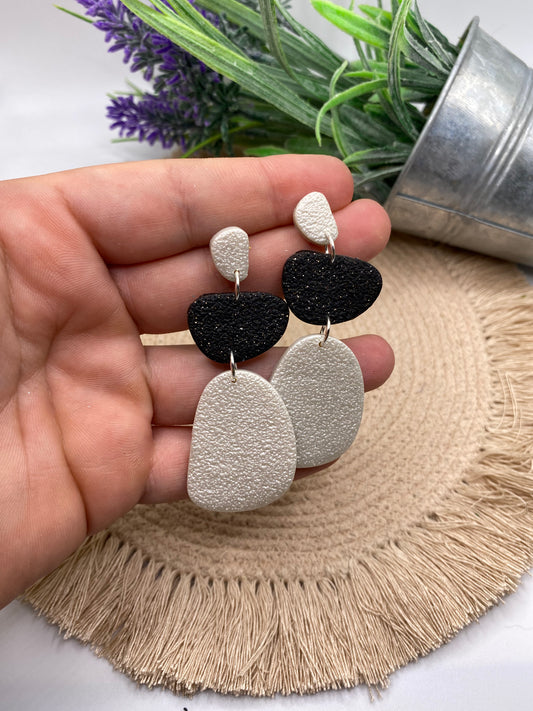 Neutral Stone Stack-Pearl, black and Pearl